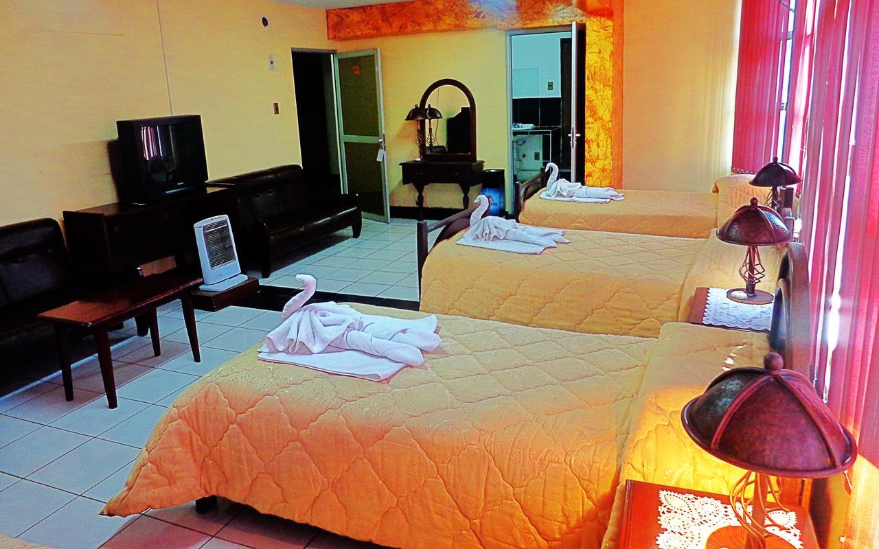 Hotel Alexander Λα Πας Εξωτερικό φωτογραφία
