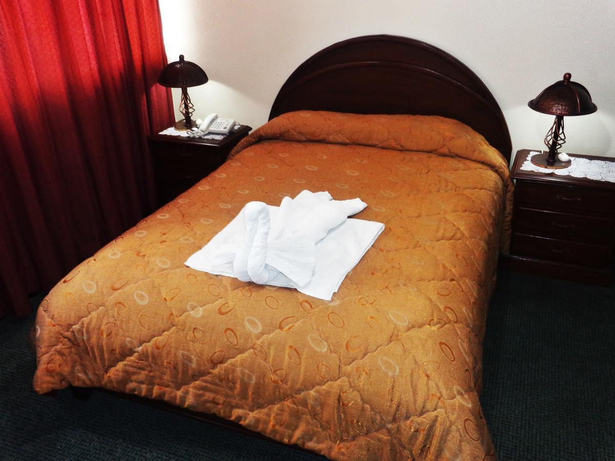 Hotel Alexander Λα Πας Εξωτερικό φωτογραφία
