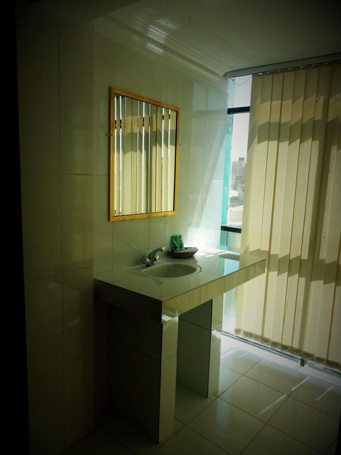 Hotel Alexander Λα Πας Εξωτερικό φωτογραφία